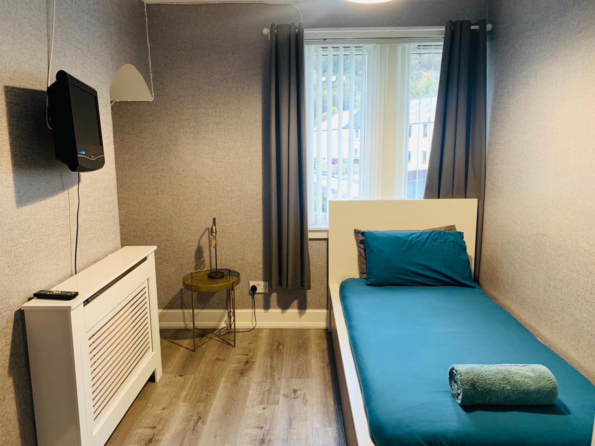 Nevis Rooms - Self Check In With Free Onsite Parking Inverlochy ภายนอก รูปภาพ